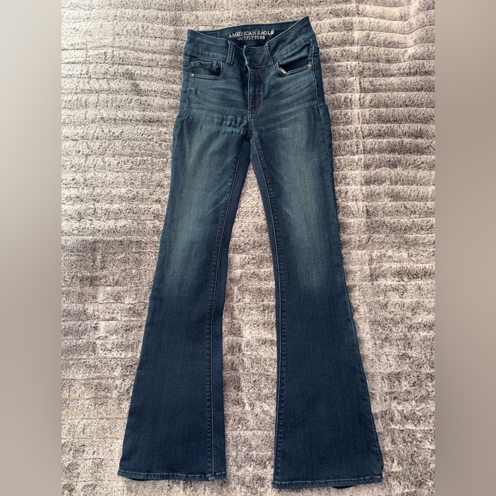 American Eagle Outfitters AE Jeans Dark Wash Hi Rise Artist Flare Women’s Size 0